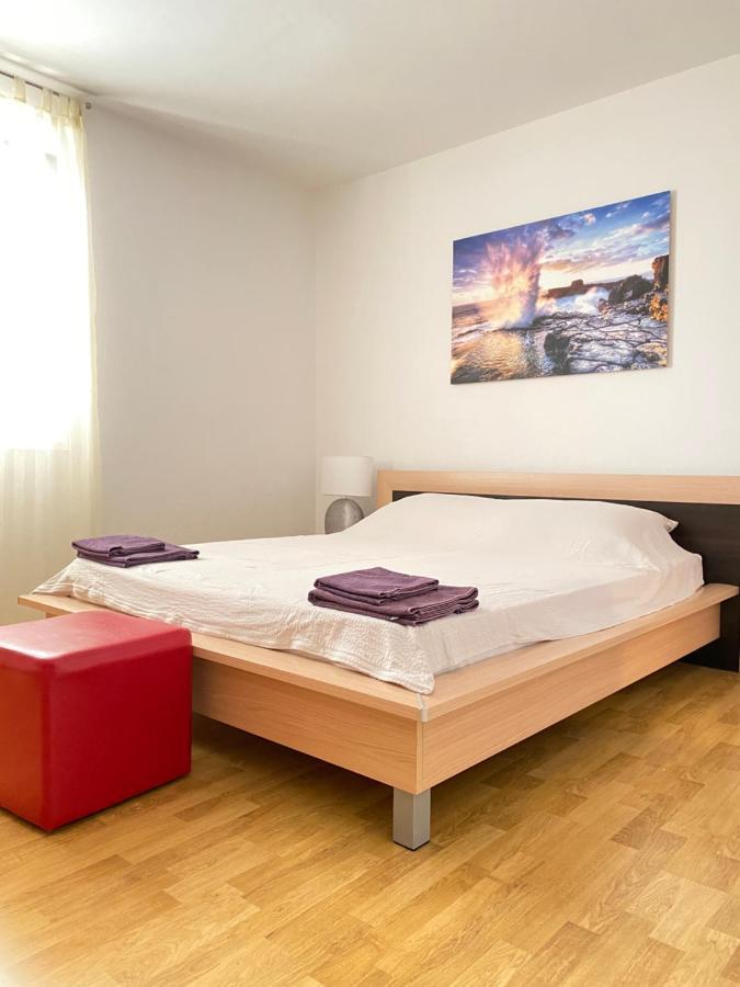 D.O.O. Yury Apartment Trogir Exterior photo