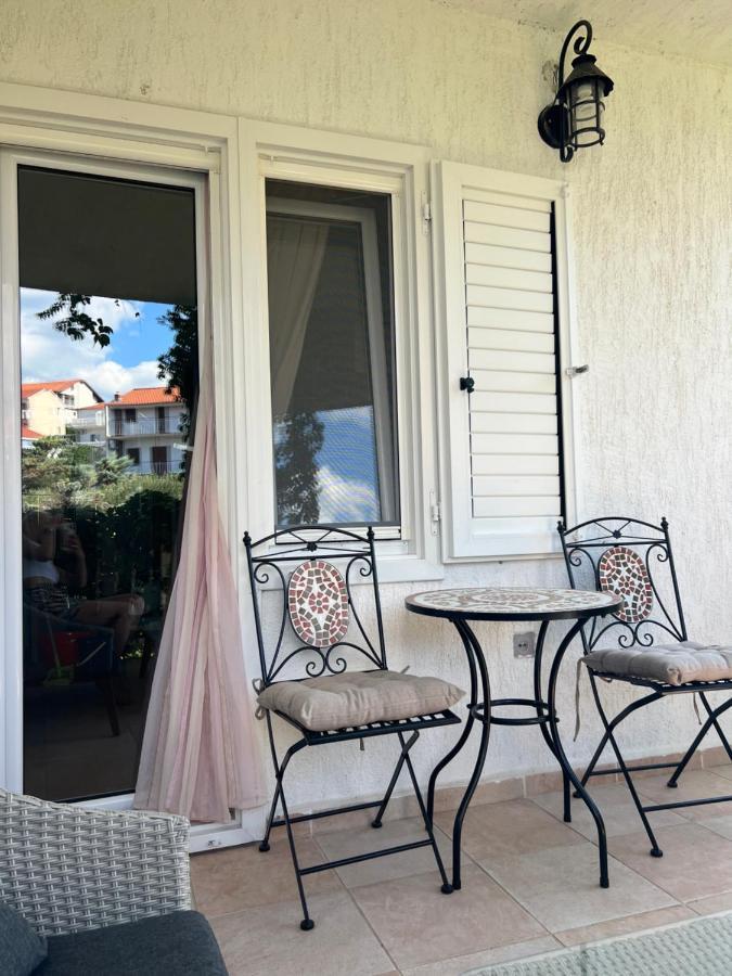 D.O.O. Yury Apartment Trogir Exterior photo