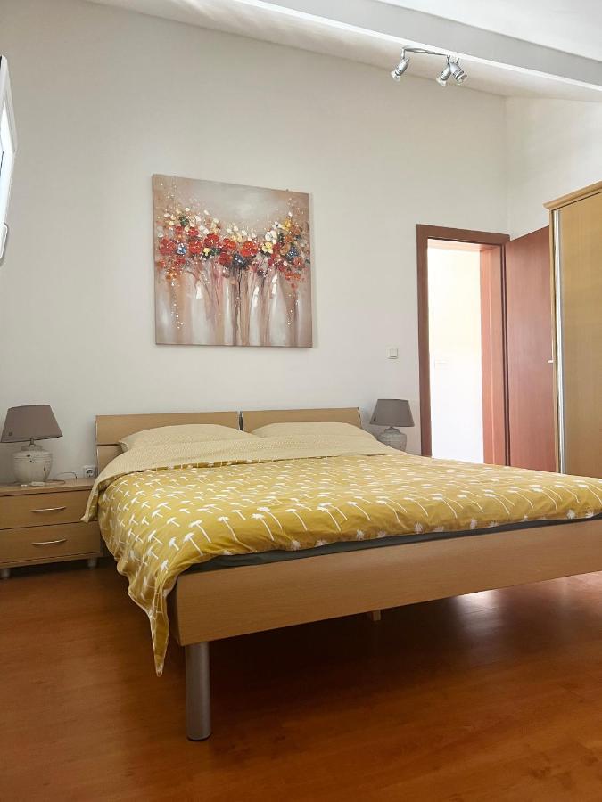 D.O.O. Yury Apartment Trogir Exterior photo