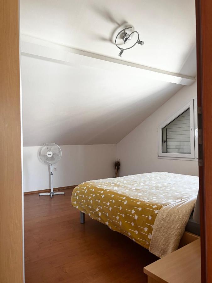 D.O.O. Yury Apartment Trogir Exterior photo